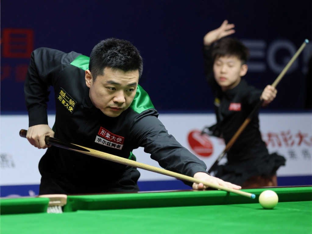 尤其是年轻 尤其是年轻