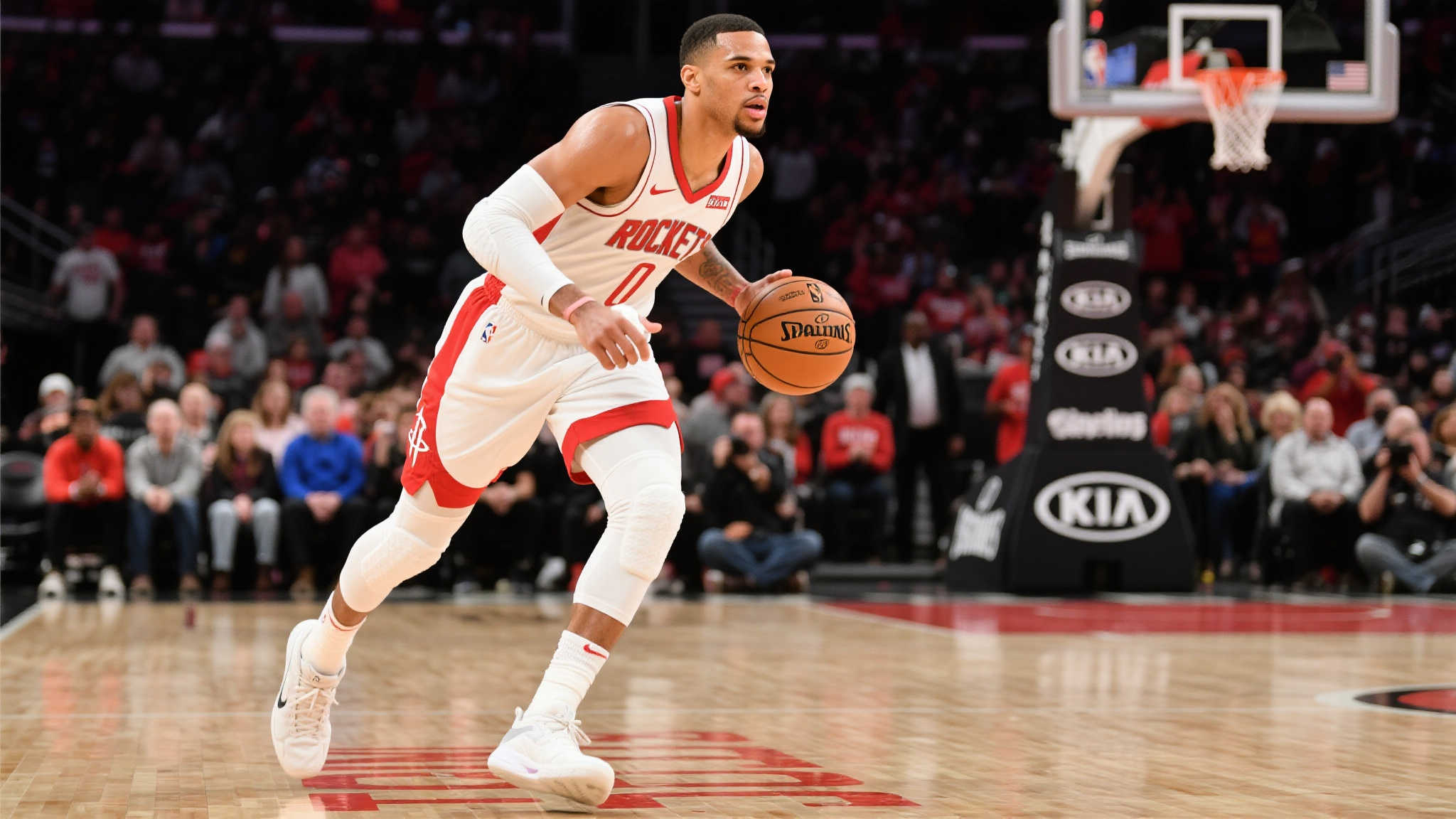 他不仅凭借 他不仅凭借